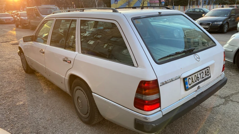 Mercedes-Benz 124, снимка 6 - Автомобили и джипове - 53102262