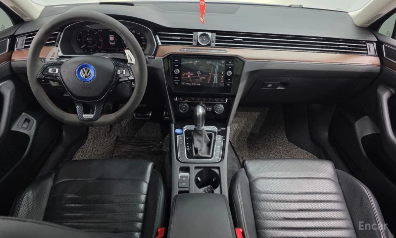 VW Passat, снимка 7 - Автомобили и джипове - 53111224