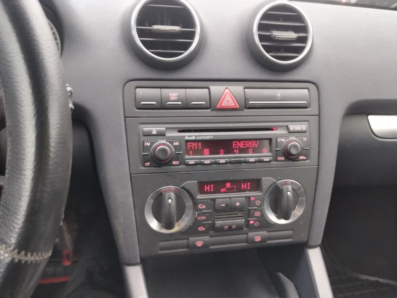 Audi A3 2.0 tdi , снимка 11 - Автомобили и джипове - 53457037