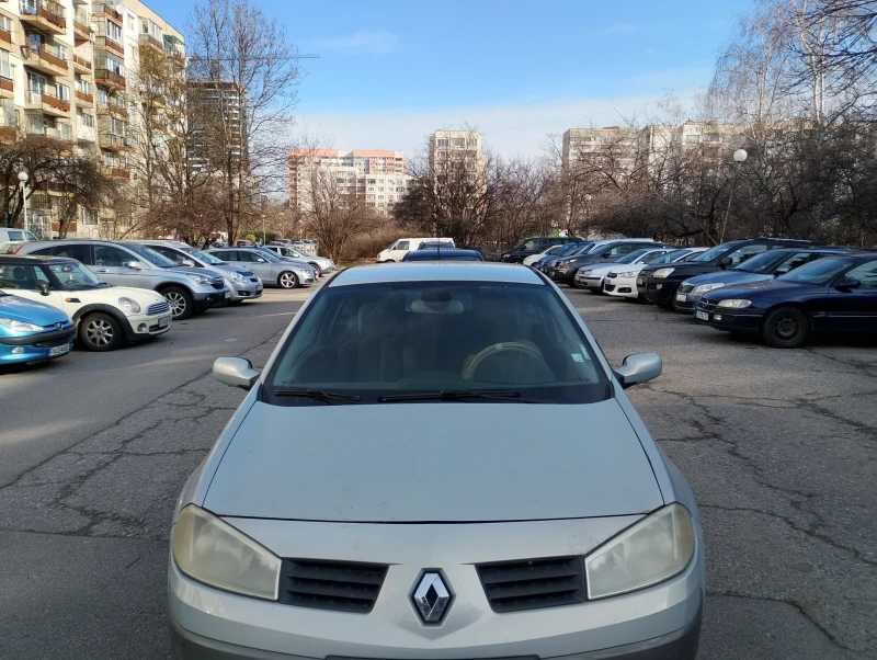Renault Megane 1.4/16v, снимка 3 - Автомобили и джипове - 53524636