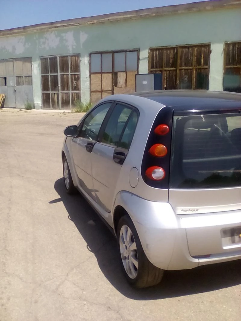 Smart Forfour 1.3I, снимка 5 - Автомобили и джипове - 25807191