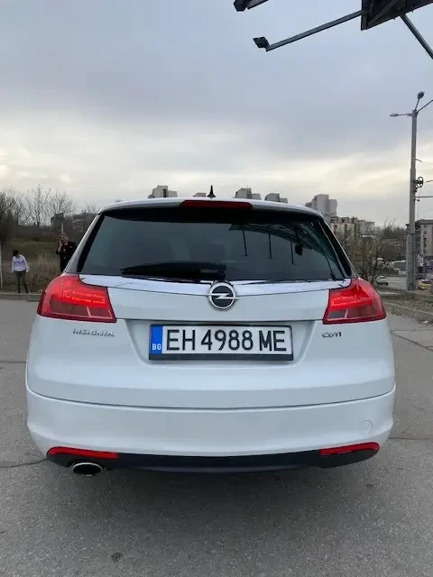 Opel Insignia SPORTS TOURER, снимка 5 - Автомобили и джипове - 49475314