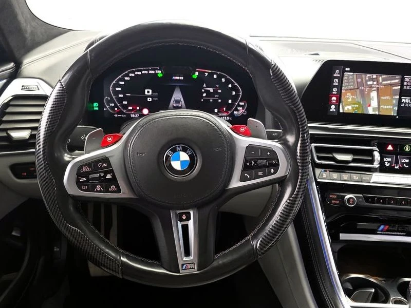 BMW M8 Gran Coupe Competition| B&W| 617кс| ВКЛ.ТЕХНОТЕСТ, снимка 13 - Автомобили и джипове - 55400890