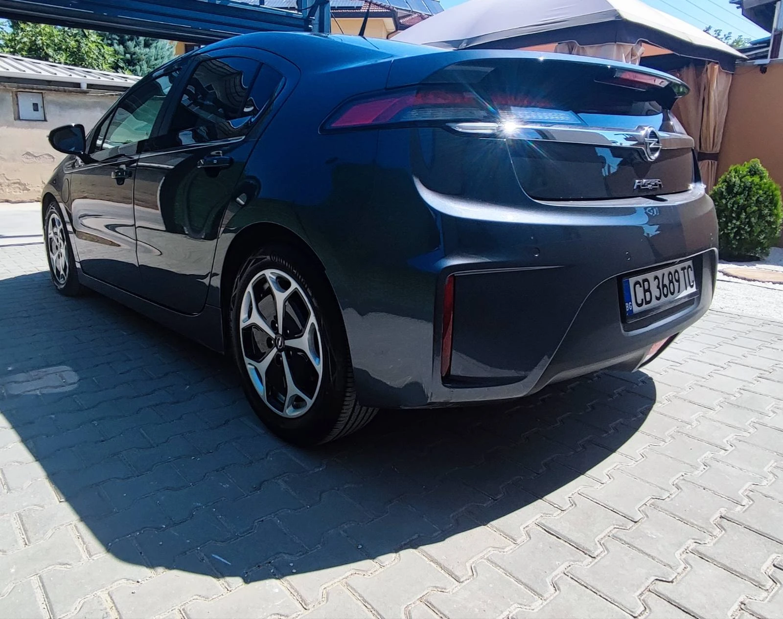 Opel Ampera Plug-In - изображение 6