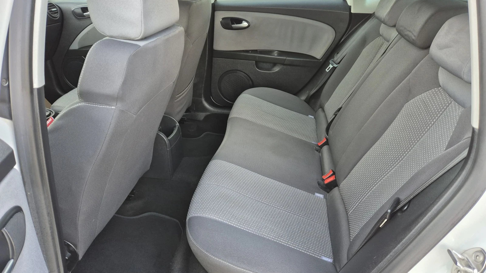 Seat Leon 1.6TDI 105.. | Mobile.bg   13