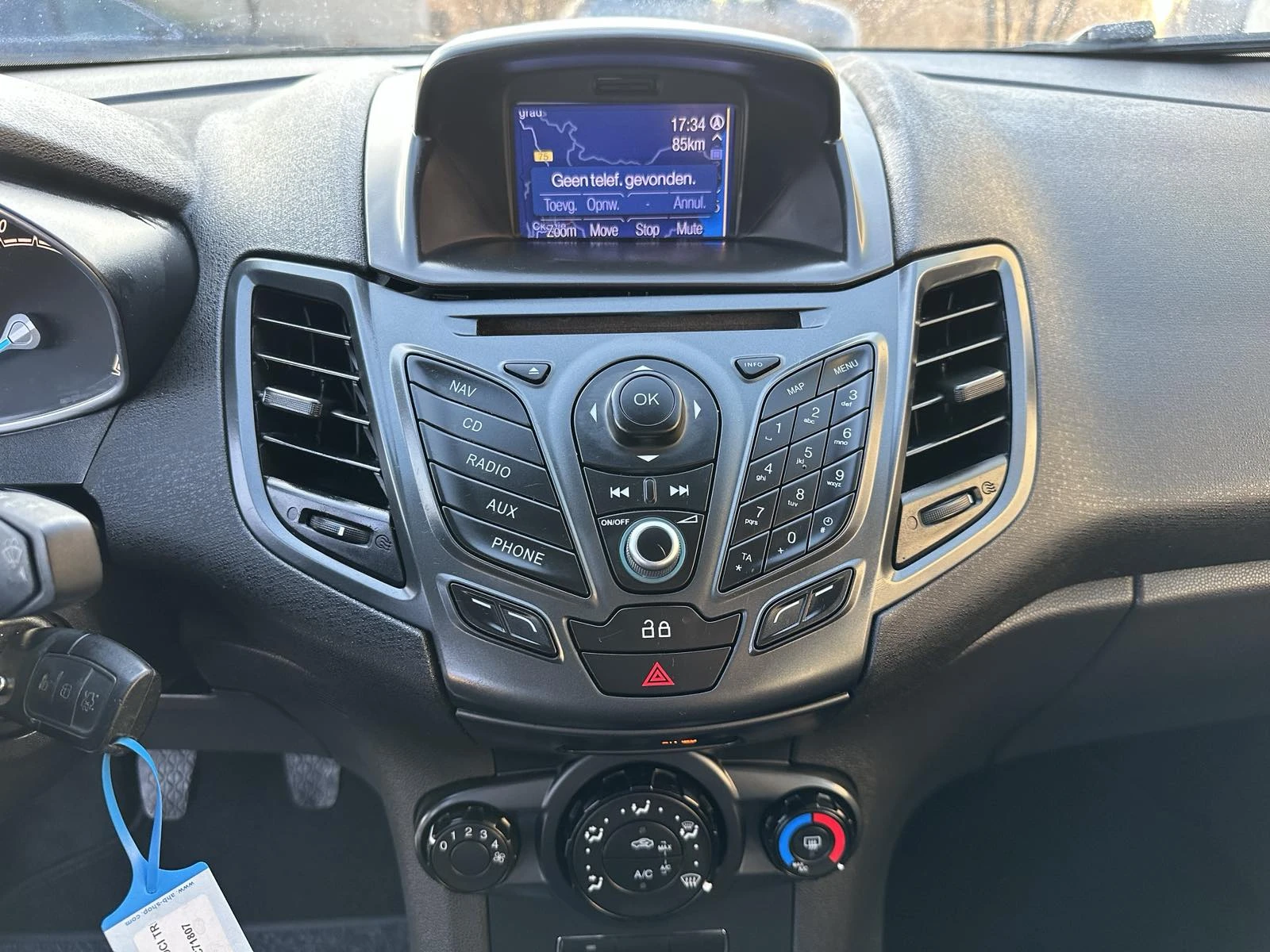 Ford Fiesta 1.6 TDCi Titanium Euro 5B Лизинг | Mobile.bg — изображение 11