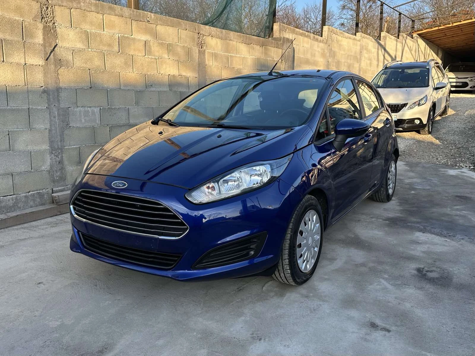 Ford Fiesta 1.6 TDCi Titanium Euro 5B Лизинг | Mobile.bg — изображение 1