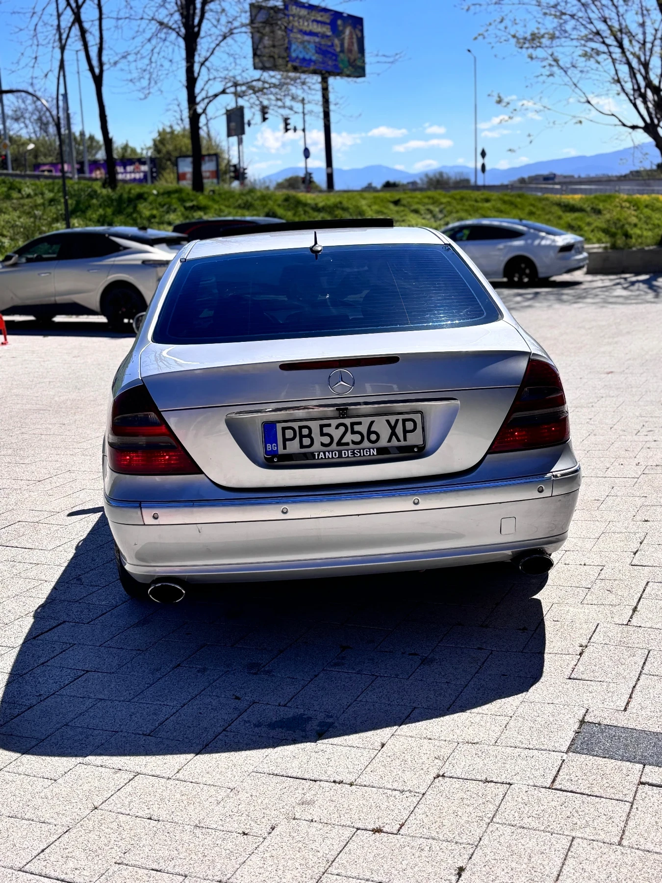 Mercedes-Benz E 320  - изображение 5