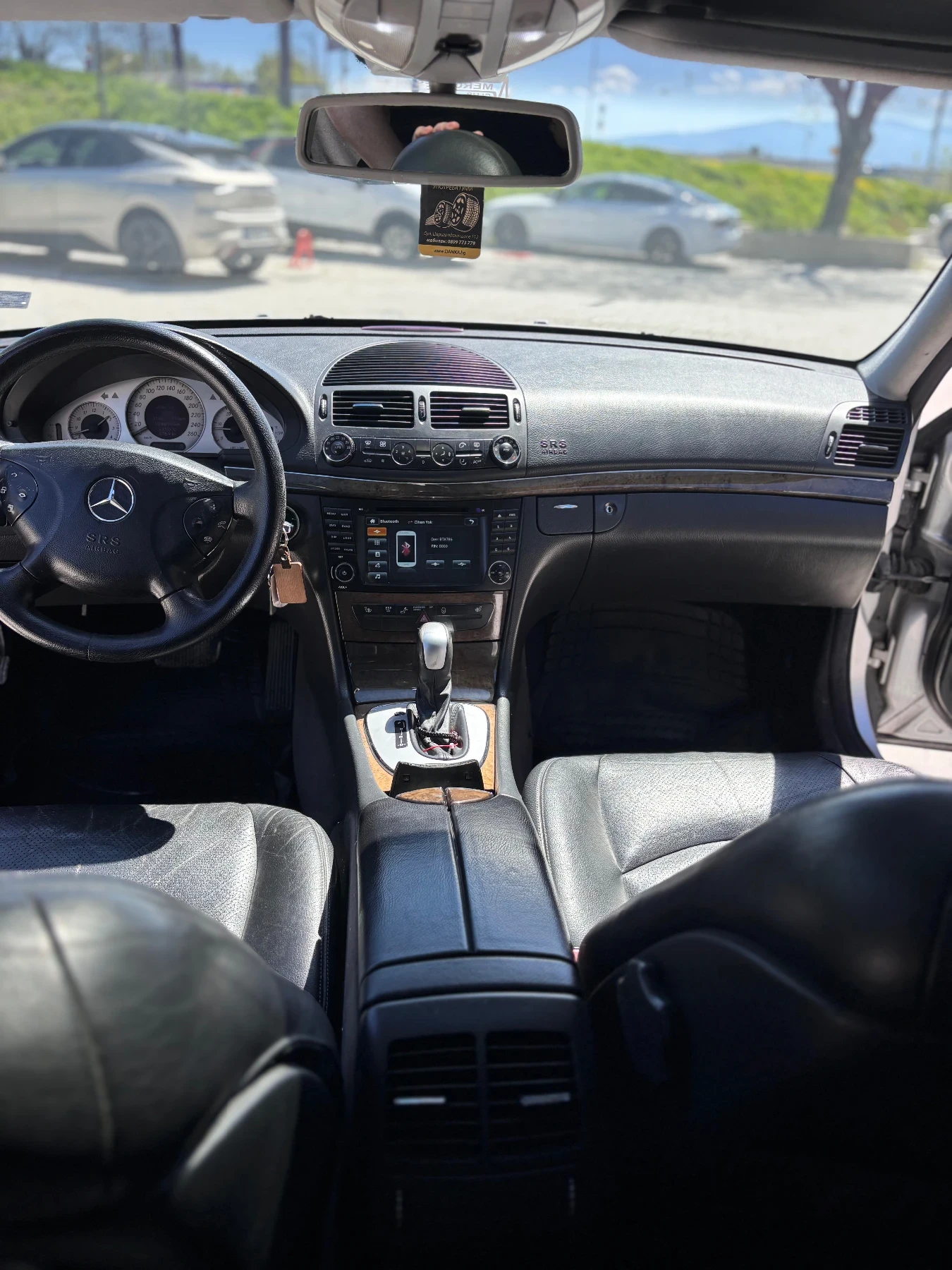 Mercedes-Benz E 320  - изображение 8