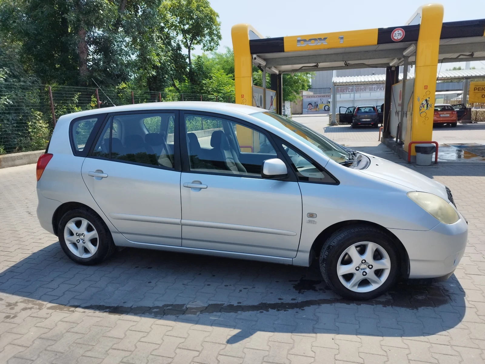 Toyota Corolla verso  - изображение 3