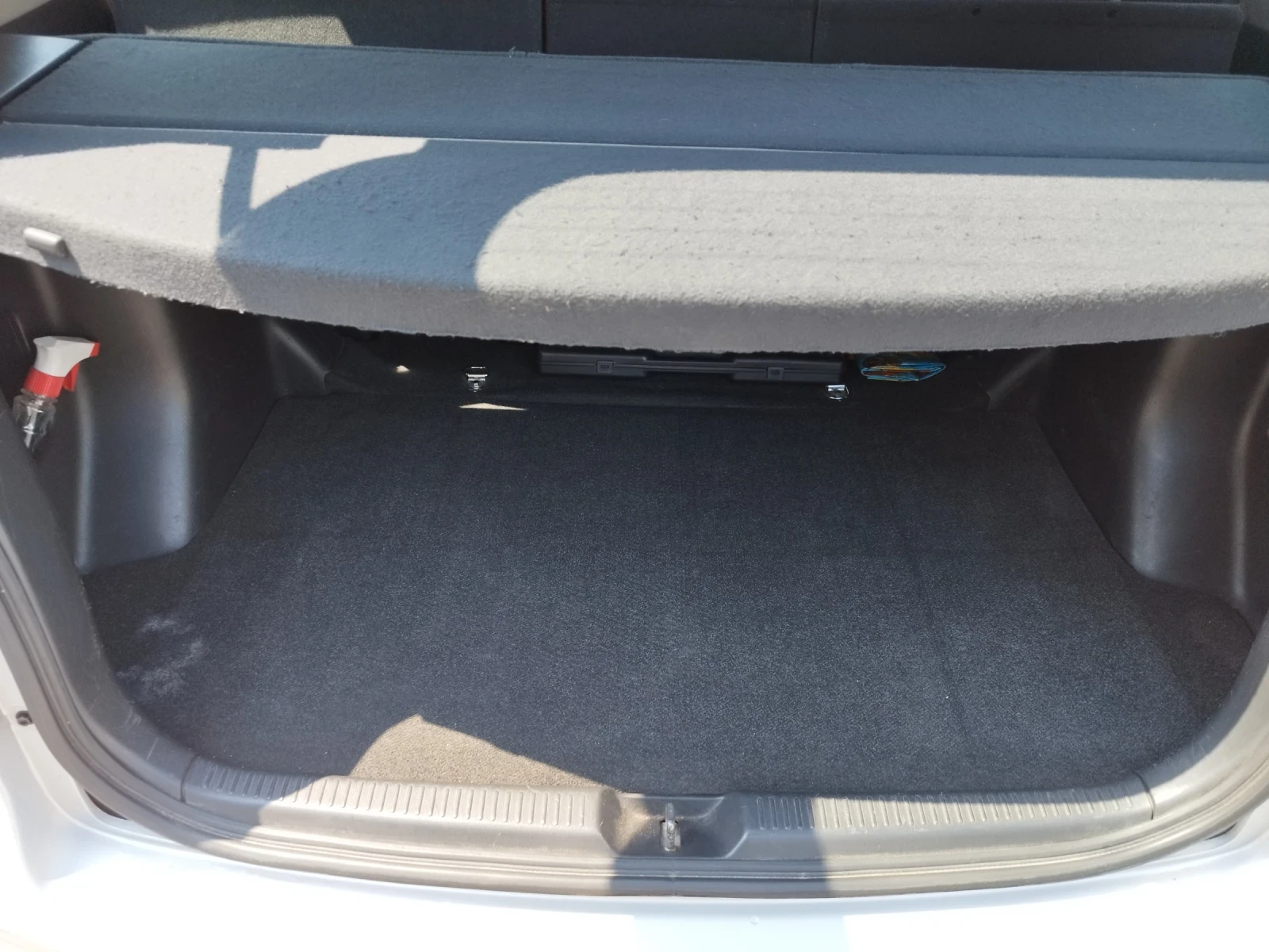 Toyota Corolla verso  - изображение 9