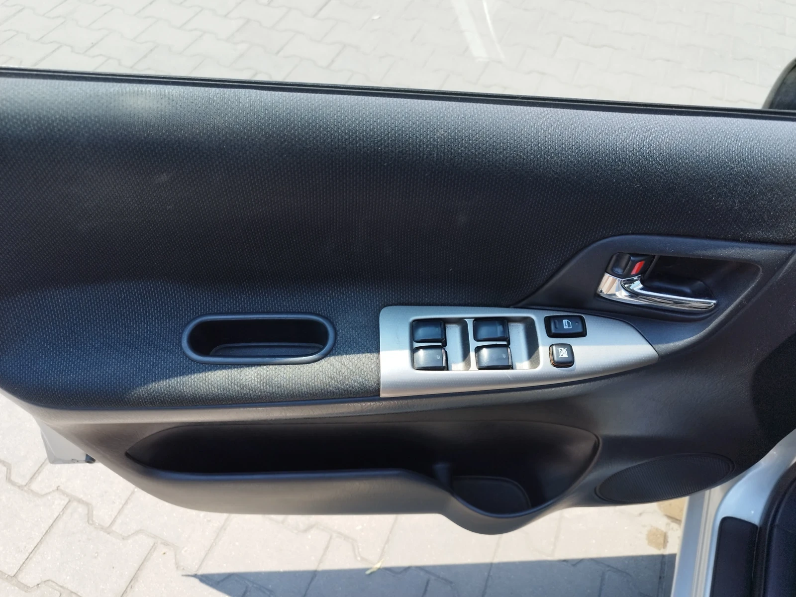 Toyota Corolla verso  - изображение 8