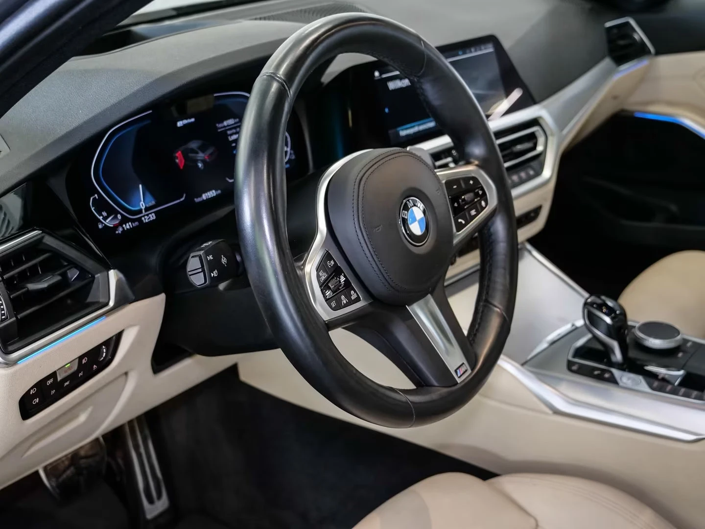 BMW 330 e/292HP/M-SPORT/NAVI/LED/HUD/LASER/18/AMBI/677v - изображение 9