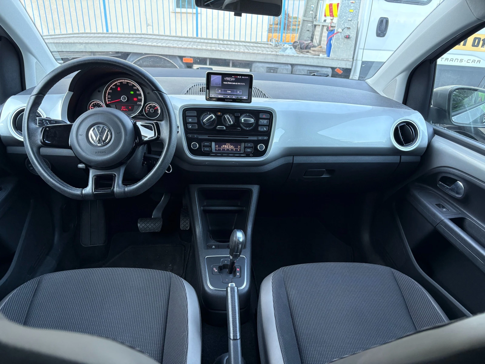 VW Up 1, 0 MPI  | Mobile.bg   13
