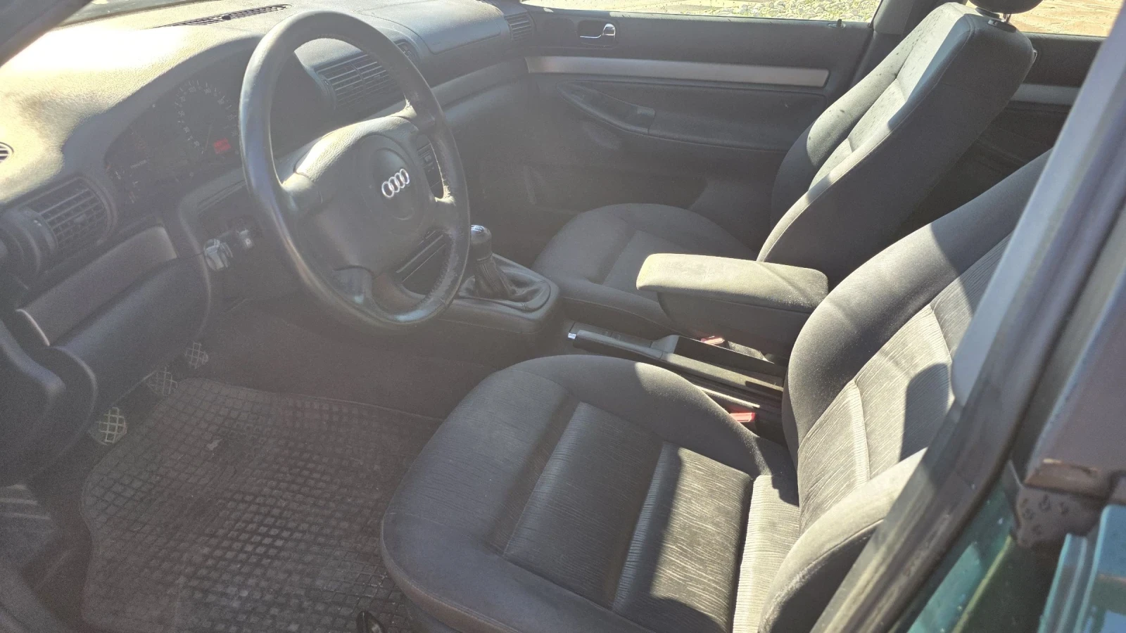 Audi A4 1, 9 TDI  | Mobile.bg   6