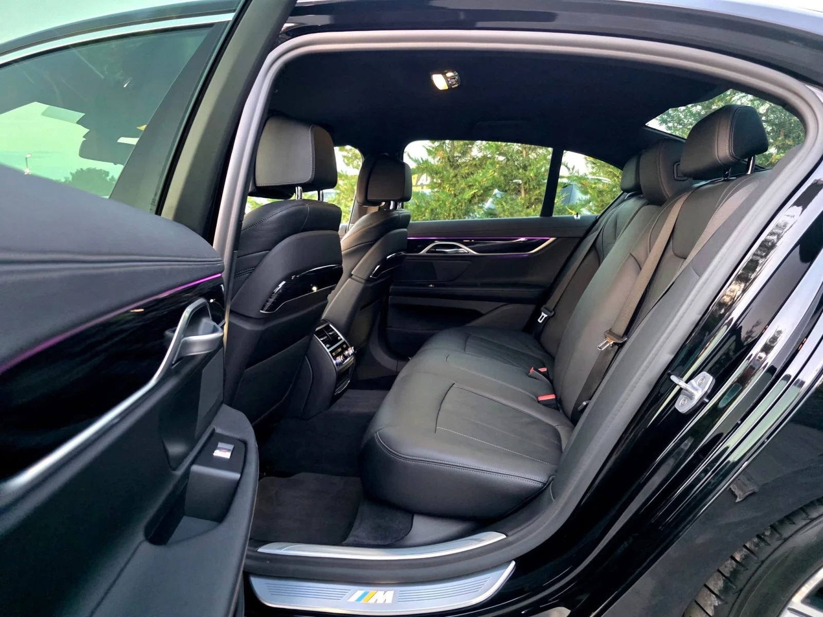 BMW 740 D XDRIVE LONG MEGA FULL M PACK  100% | Mobile.bg   16