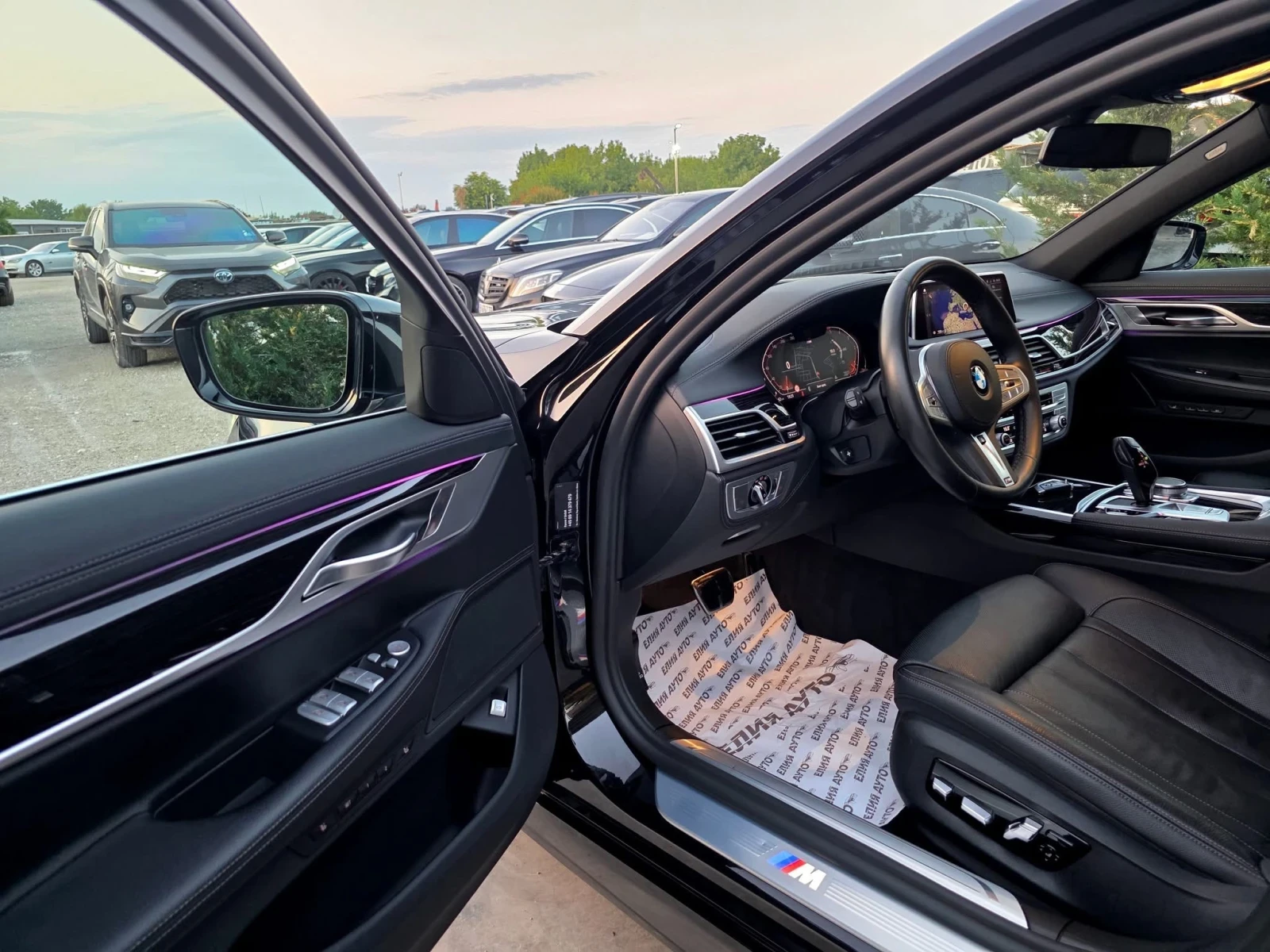 BMW 740 D XDRIVE LONG MEGA FULL M PACK  100% | Mobile.bg   12