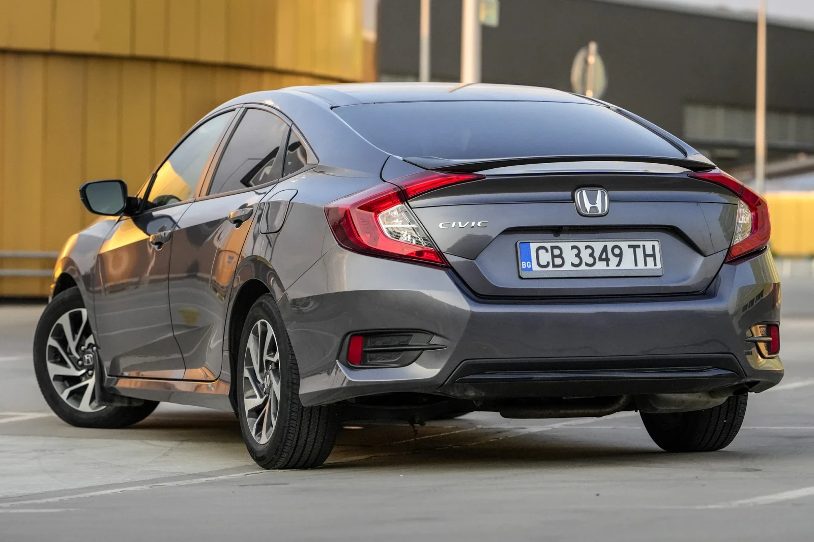 Honda Civic | Mobile.bg   7