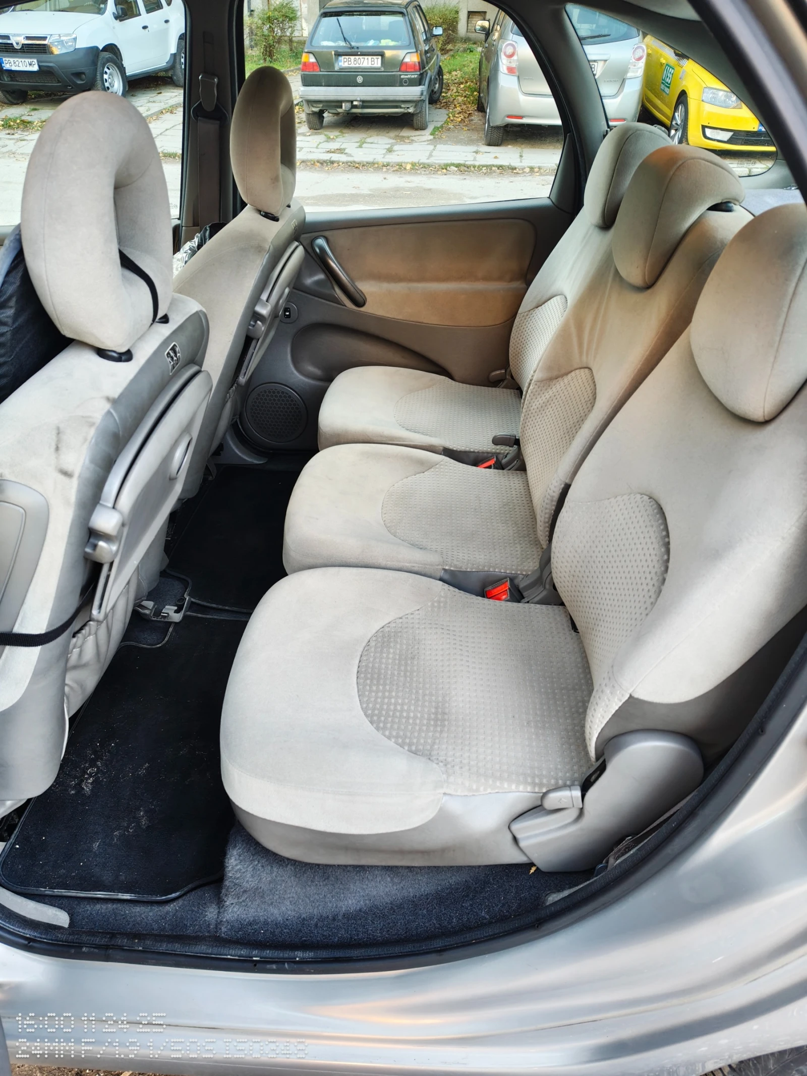 Citroen Xsara picasso 2000 i - изображение 8