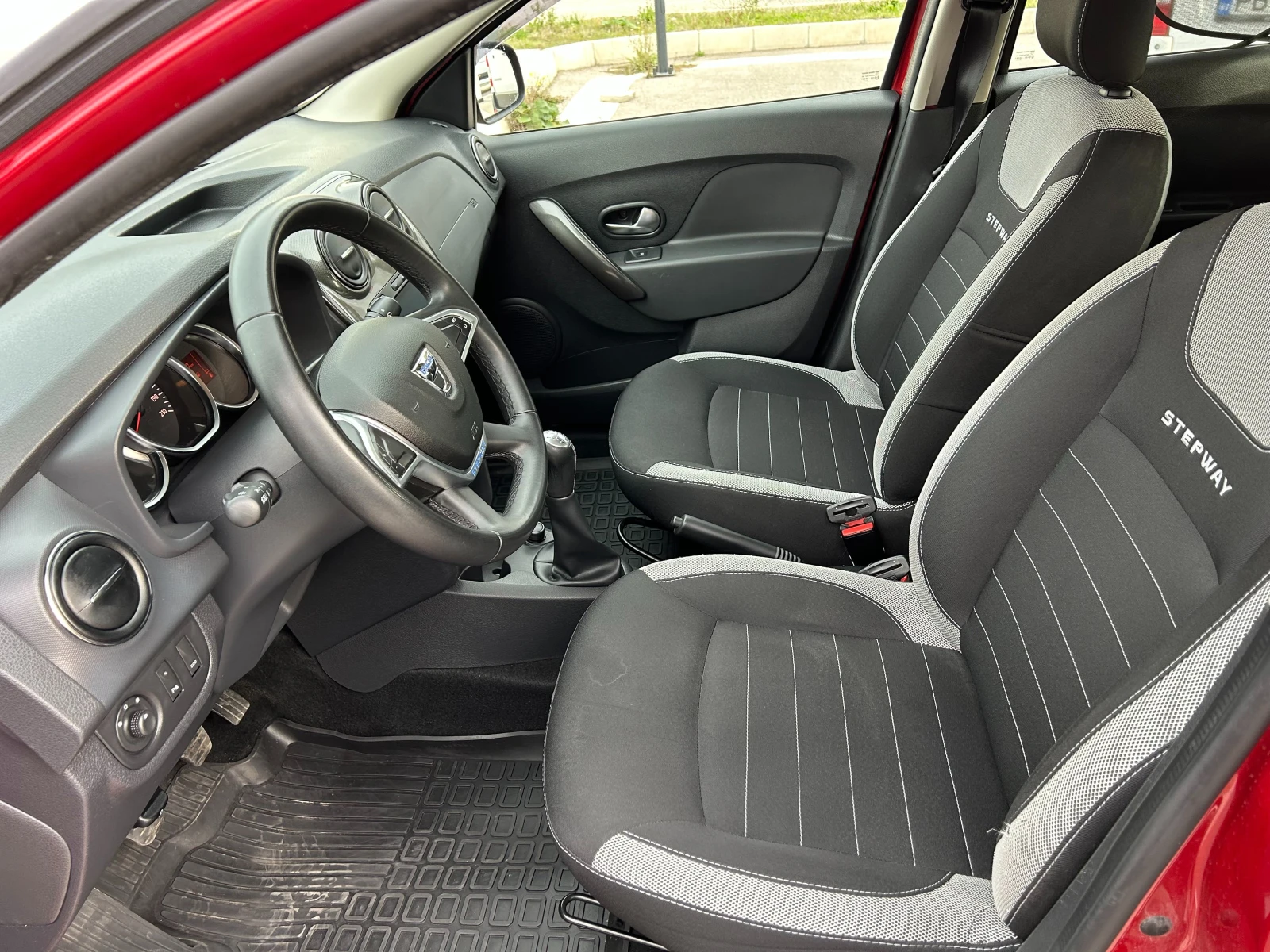 Dacia Sandero STEPWAY 1.5 dCi 90hp - изображение 10
