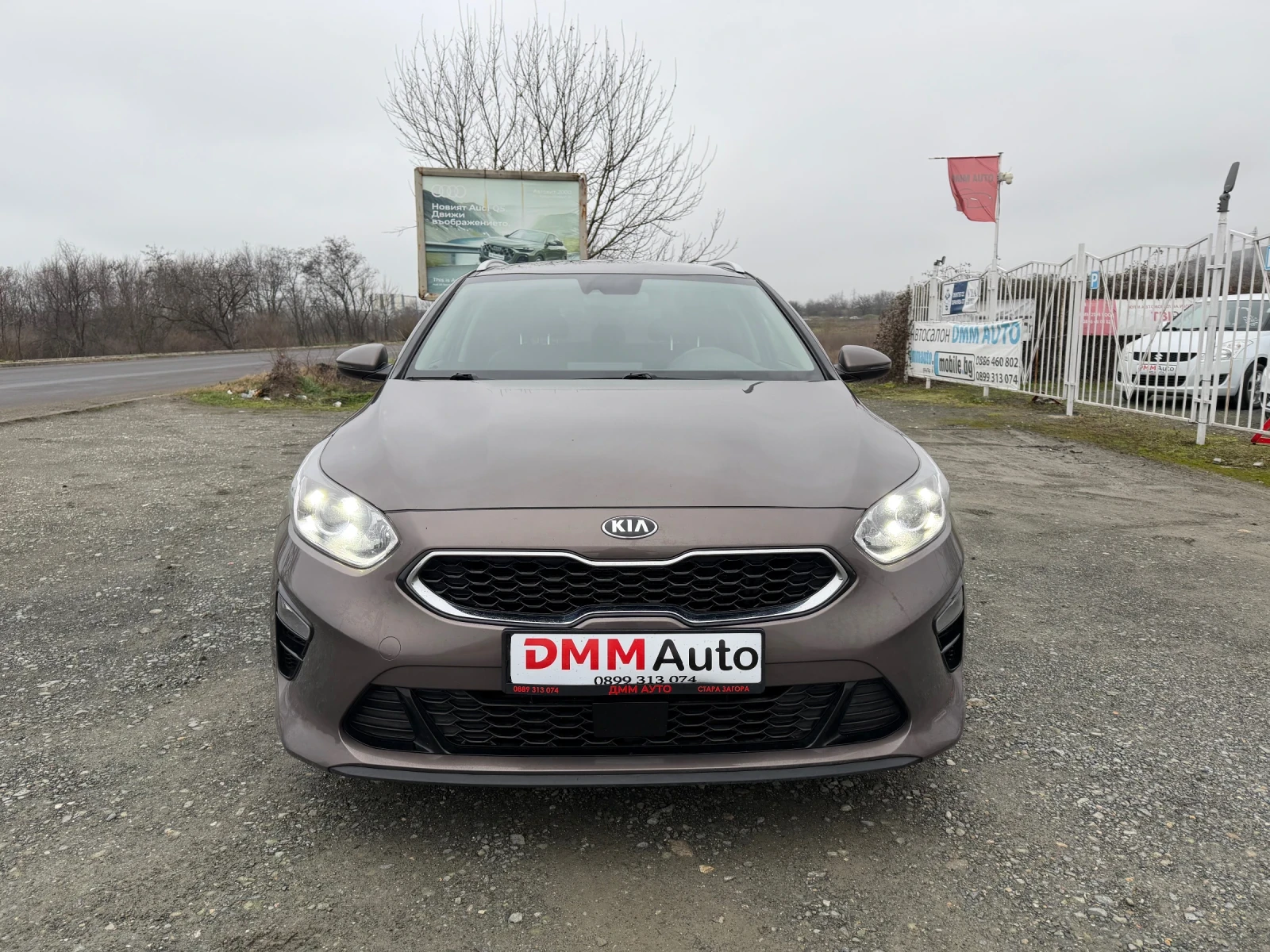 Kia Ceed АВТОМАТИК / БЕНЗИН / ЕВРО6 / ДИСТРОНИК / КАМЕРА  - изображение 2
