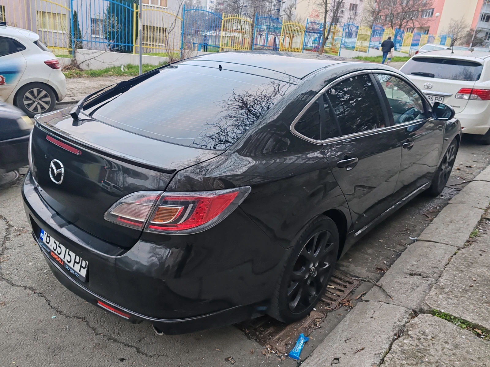 Mazda 6 2.0D 140 - изображение 3