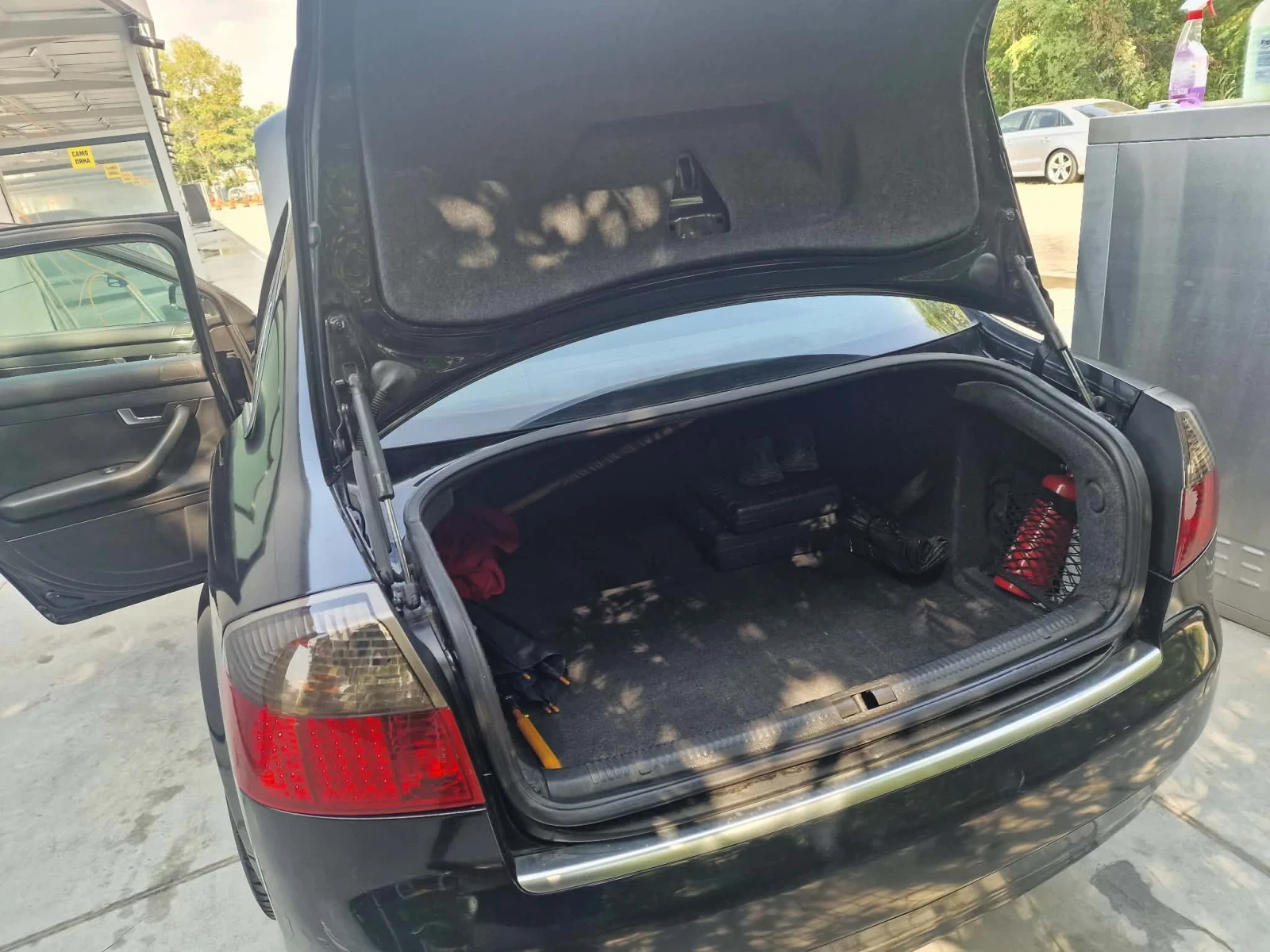 Audi A4 1.9тди, снимка 11 - Автомобили и джипове - 54362498