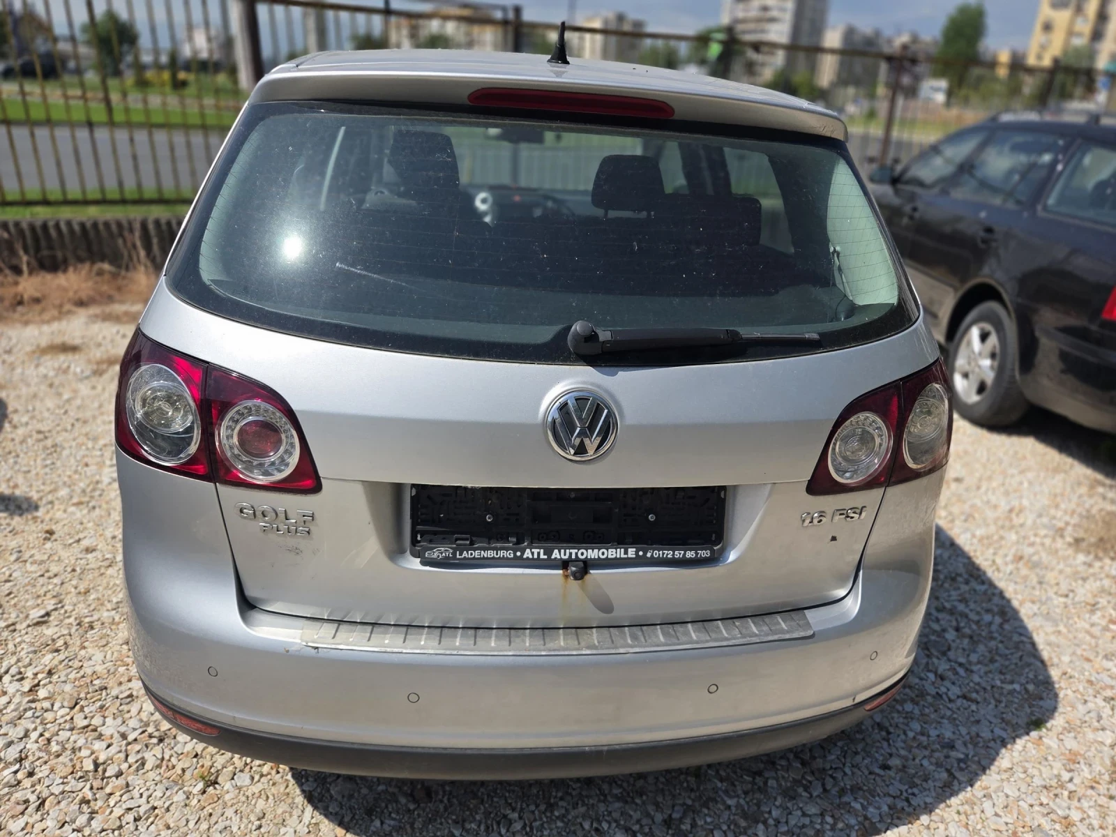 VW Golf Plus 1.6бенз , снимка 5 - Автомобили и джипове - 54574394