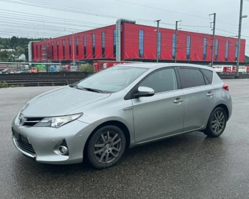 Toyota Auris 1.8HSD Swiss Aut.