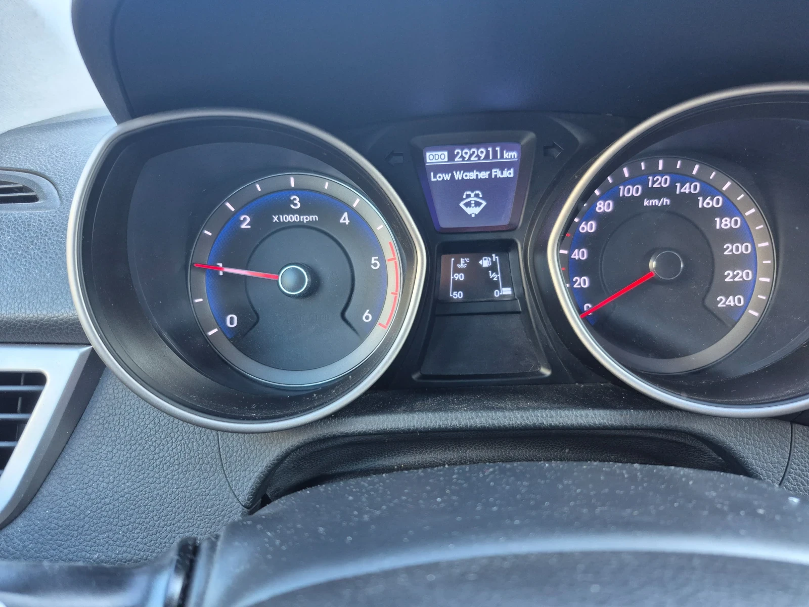 Hyundai I30, снимка 14 - Автомобили и джипове - 54759157
