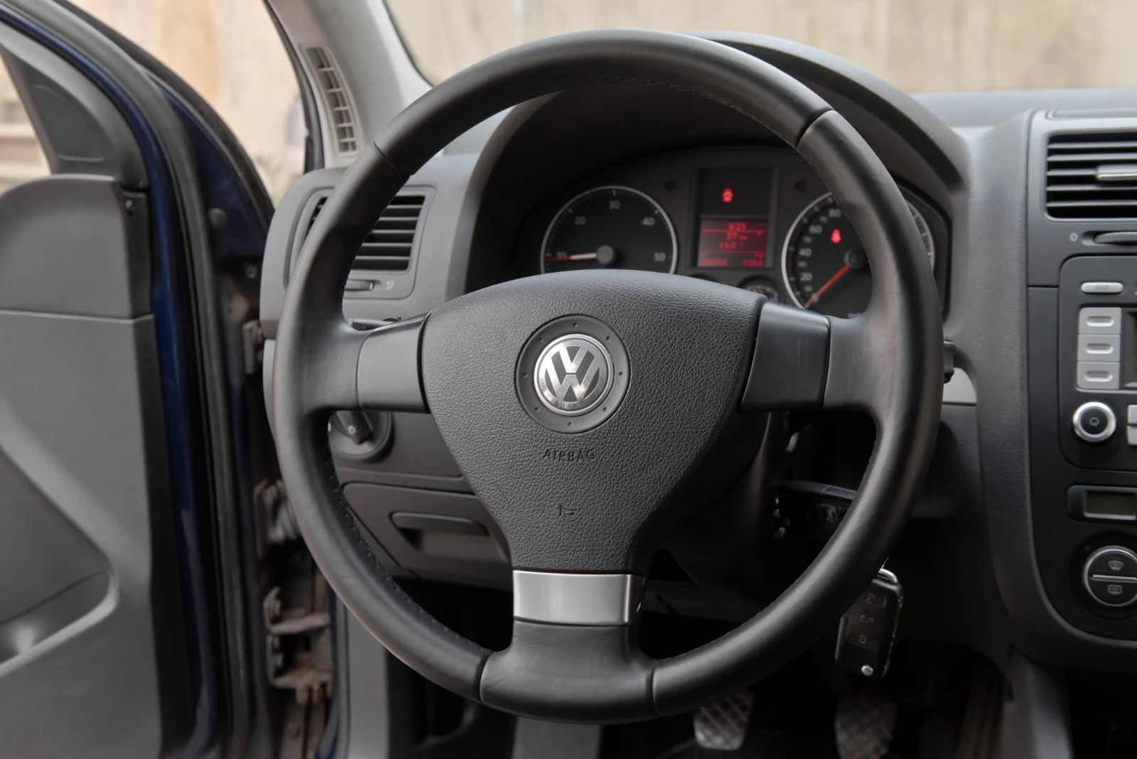VW Golf 1.9 TDI / 105 �.� / ������ | Mobile.bg � ����������� 9