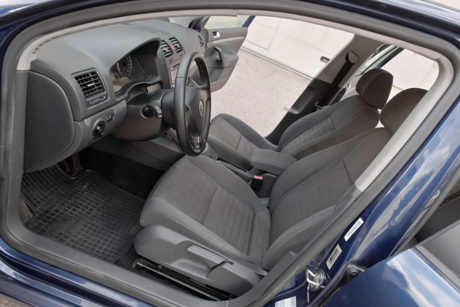 VW Golf 1.9 TDI / 105 �.� / ������ | Mobile.bg � ����������� 15