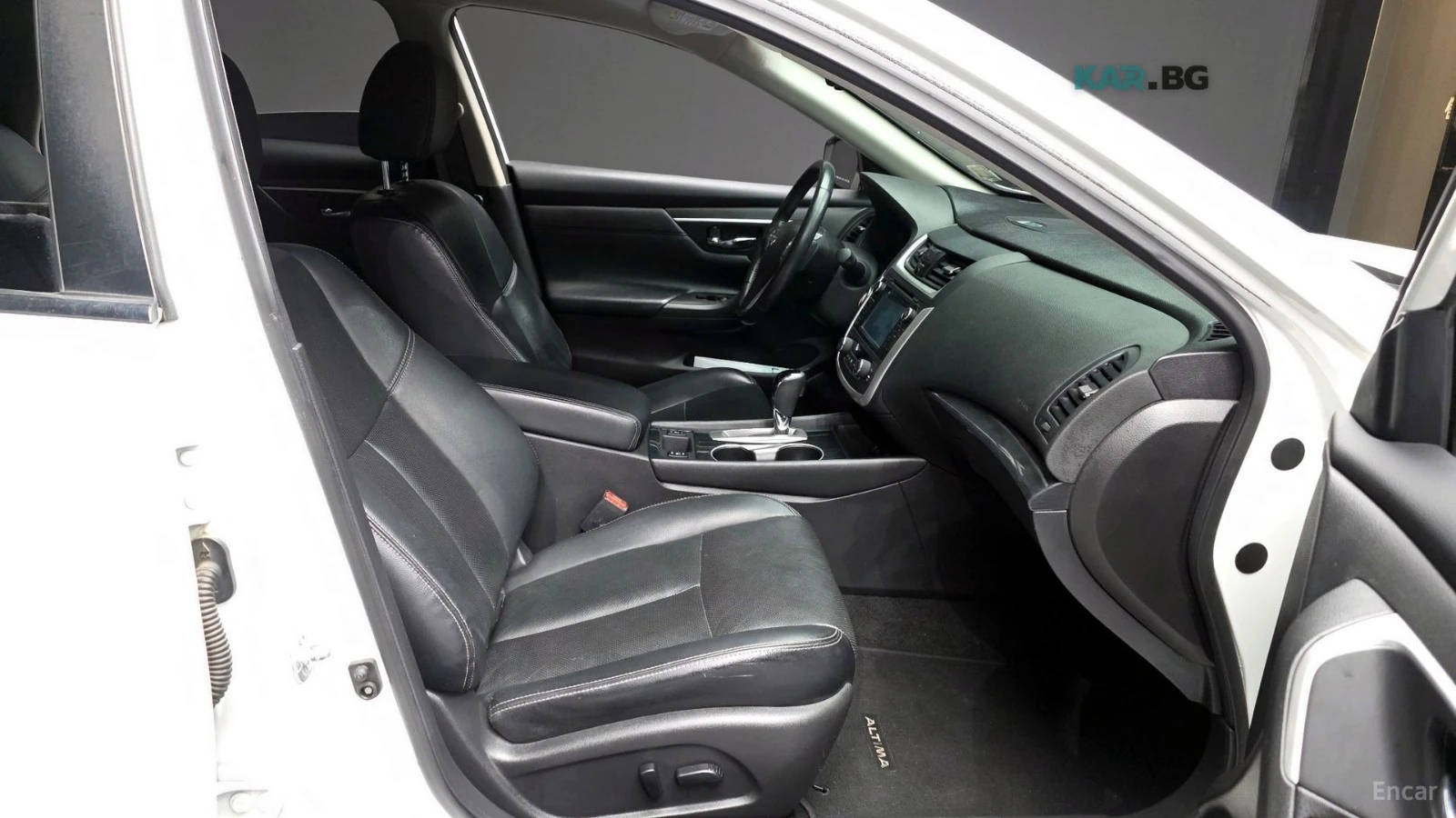 Nissan Altima 2.5 SMART* КОЖА* НАВИ* КАМЕРА, снимка 11 - Автомобили и джипове - 55264967