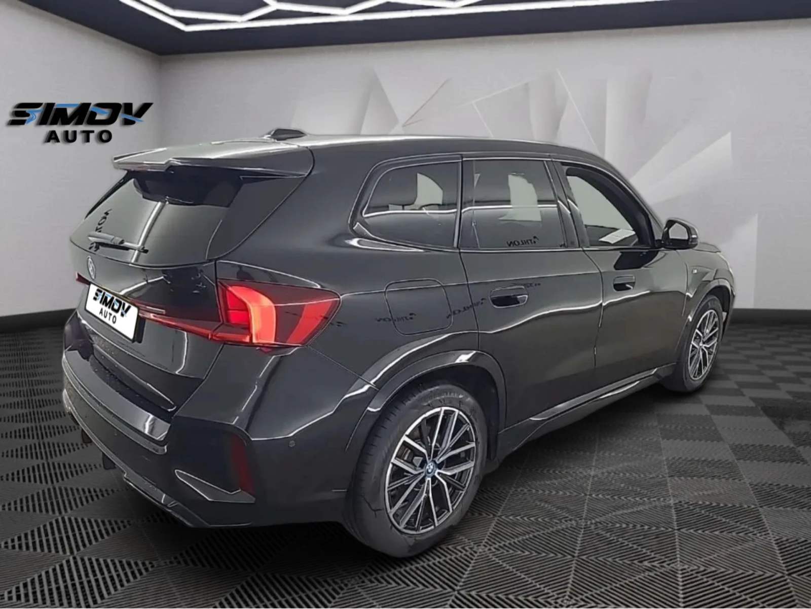 BMW iX1 68KWH M-PACKET X-DRIVE 4X4 313��. | Mobile.bg � ����������� 2
