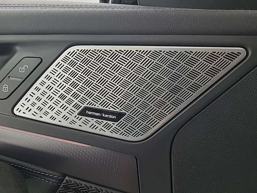 BMW iX1 68KWH M-PACKET X-DRIVE 4X4 313��. | Mobile.bg � ����������� 9
