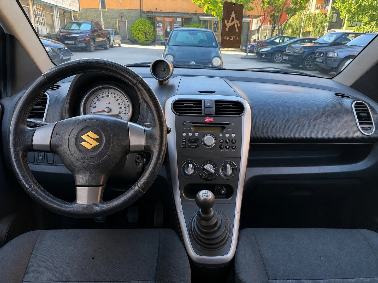 Suzuki Splash 1.0 бензин/ газ, снимка 6 - Автомобили и джипове - 55416404