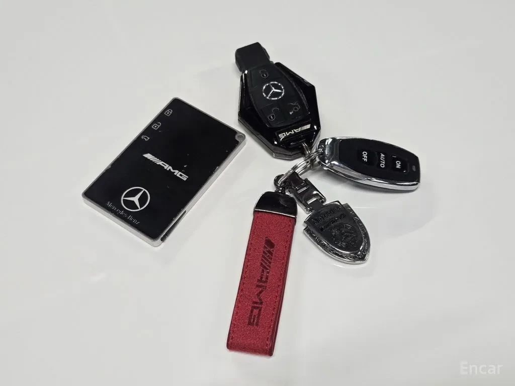 Mercedes-Benz C 200 COUPE | AMG PKG | RED LEATHER| ГЕНЕРАЦИЯ| HUD, снимка 14 - Автомобили и джипове - 55589540