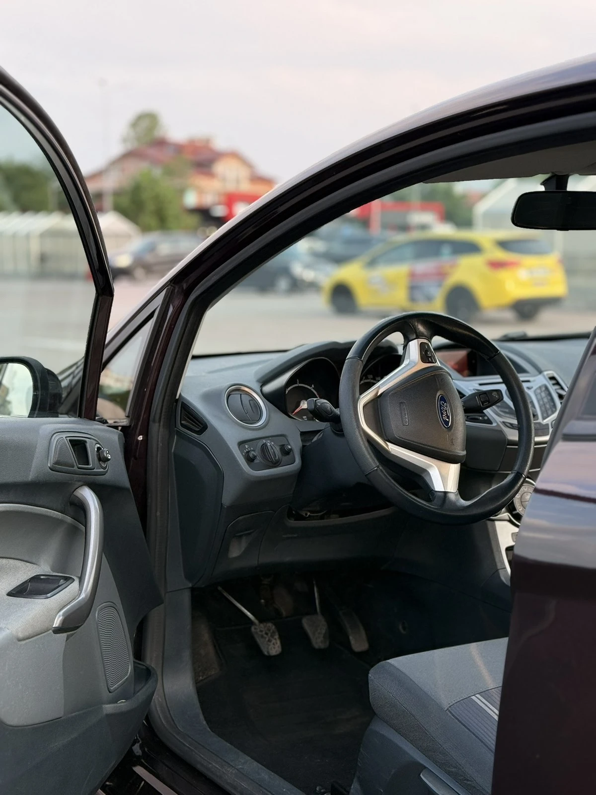 Ford Fiesta, снимка 9 - Автомобили и джипове - 55898009