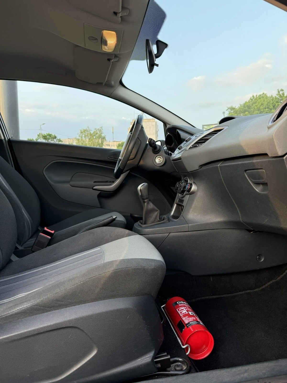 Ford Fiesta, снимка 13 - Автомобили и джипове - 55898009