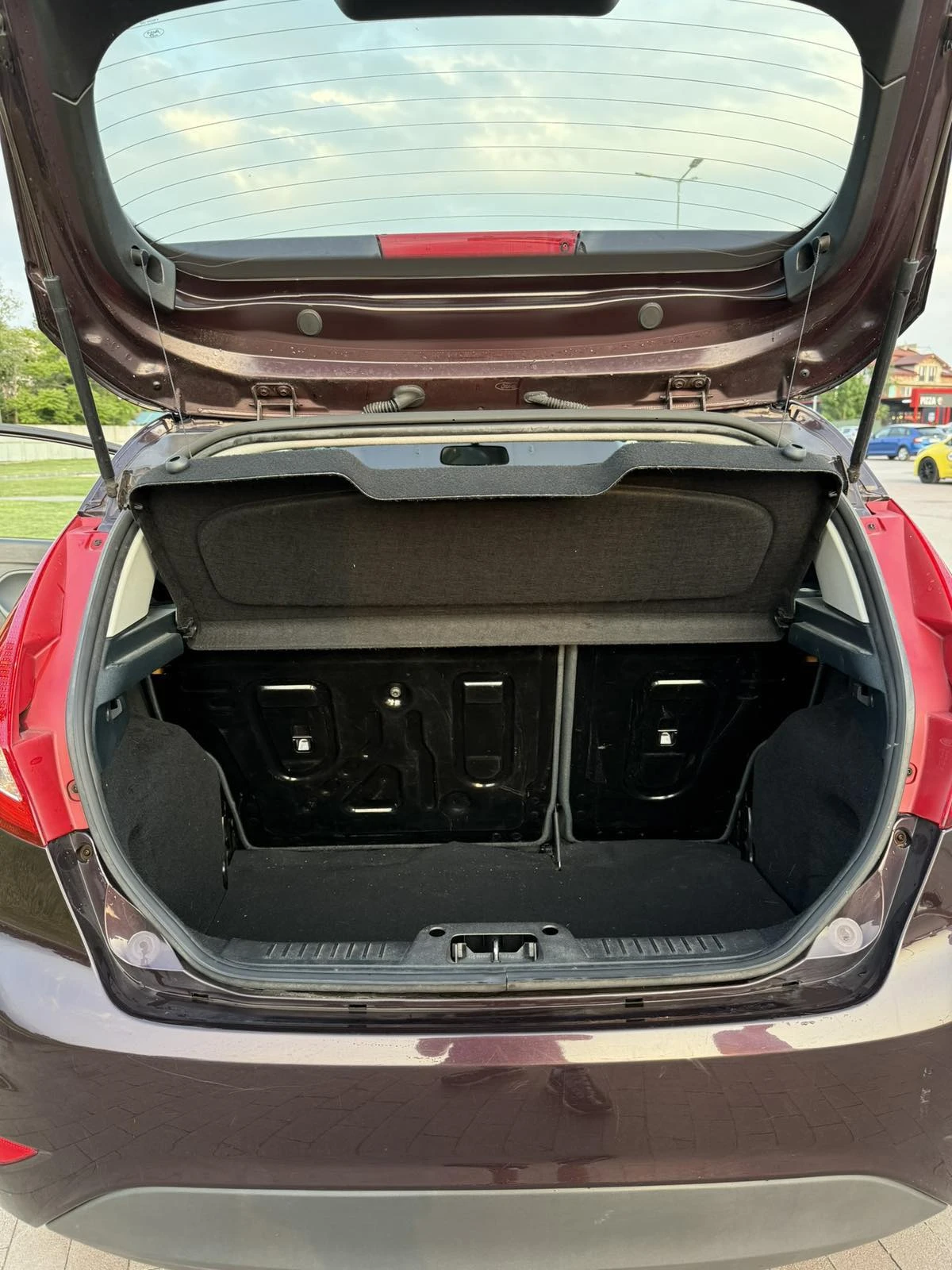 Ford Fiesta, снимка 6 - Автомобили и джипове - 55898009