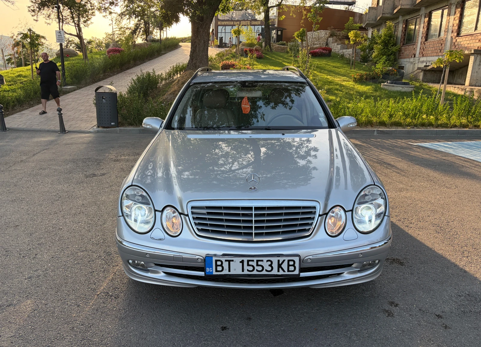 Mercedes-Benz E 280, снимка 8 - Автомобили и джипове - 55933125