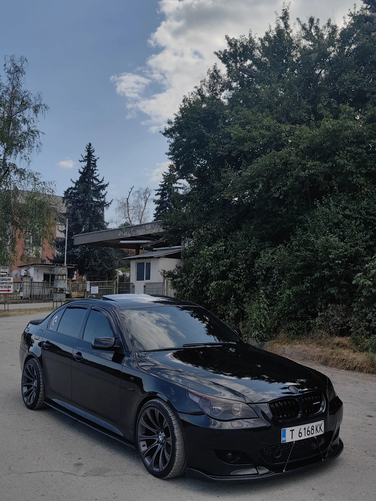 BMW 530, снимка 6 - Автомобили и джипове - 55933911
