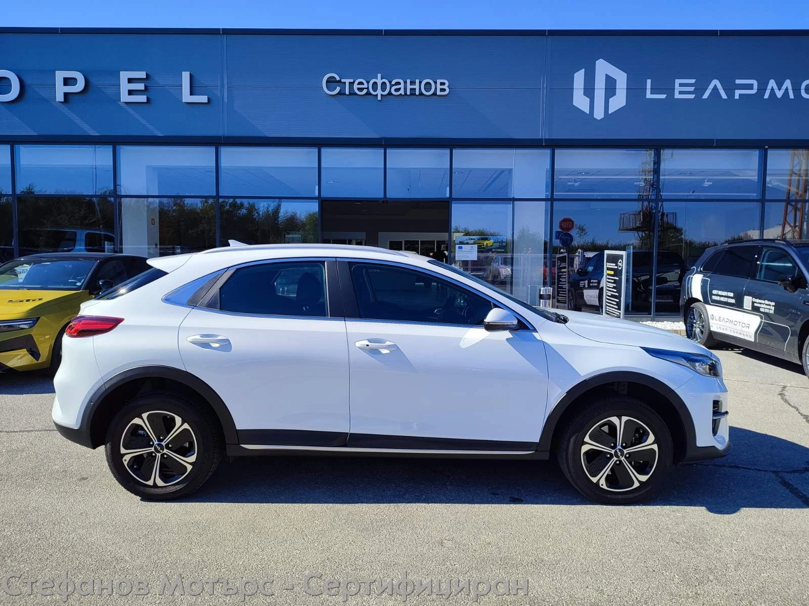 Kia XCeed Spirit 1.6 GDI Plug-in-Hybrid (141hp) AT6, снимка 5 - Автомобили и джипове - 56072822