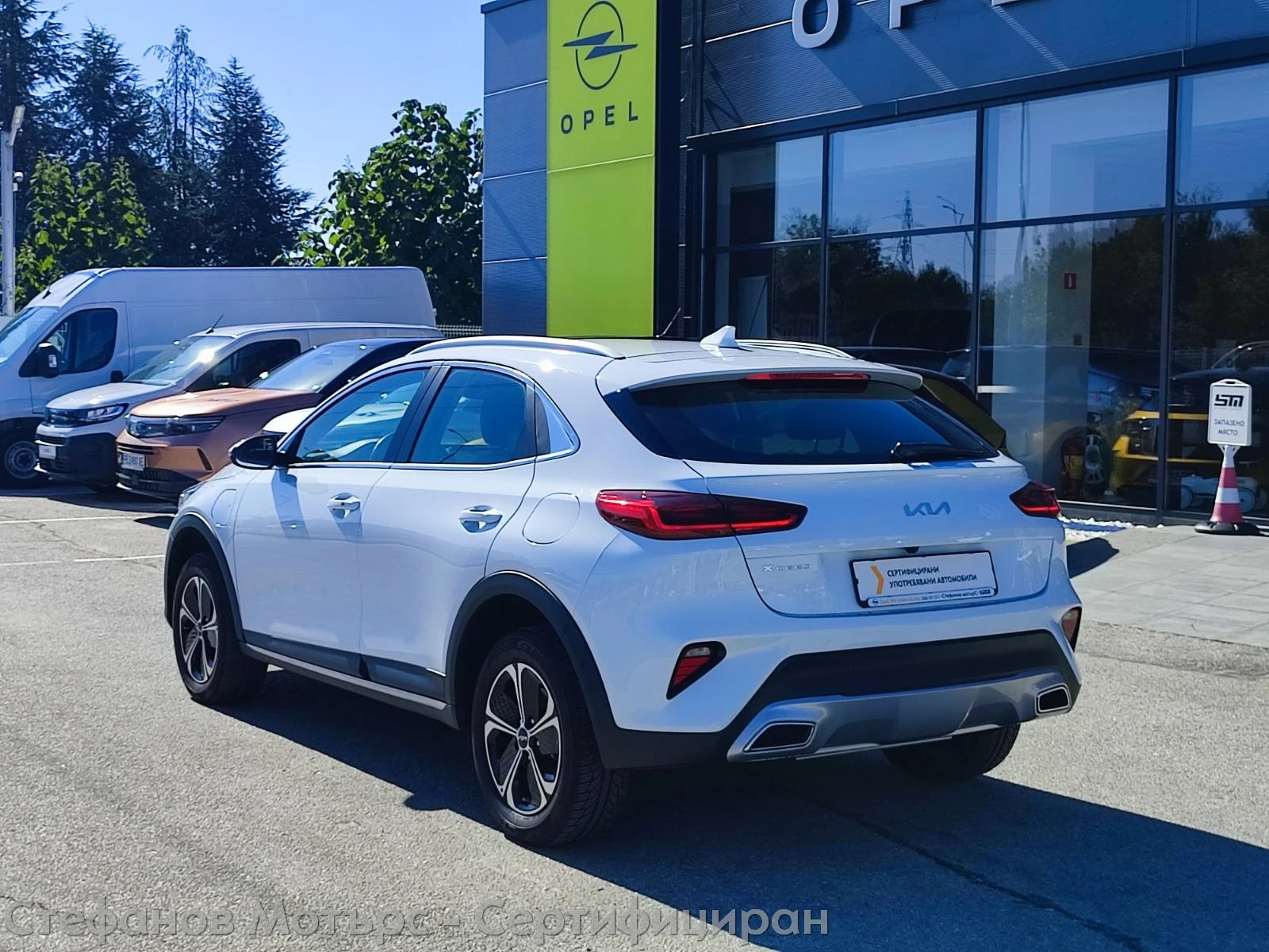 Kia XCeed Spirit 1.6 GDI Plug-in-Hybrid (141hp) AT6, снимка 8 - Автомобили и джипове - 56072822