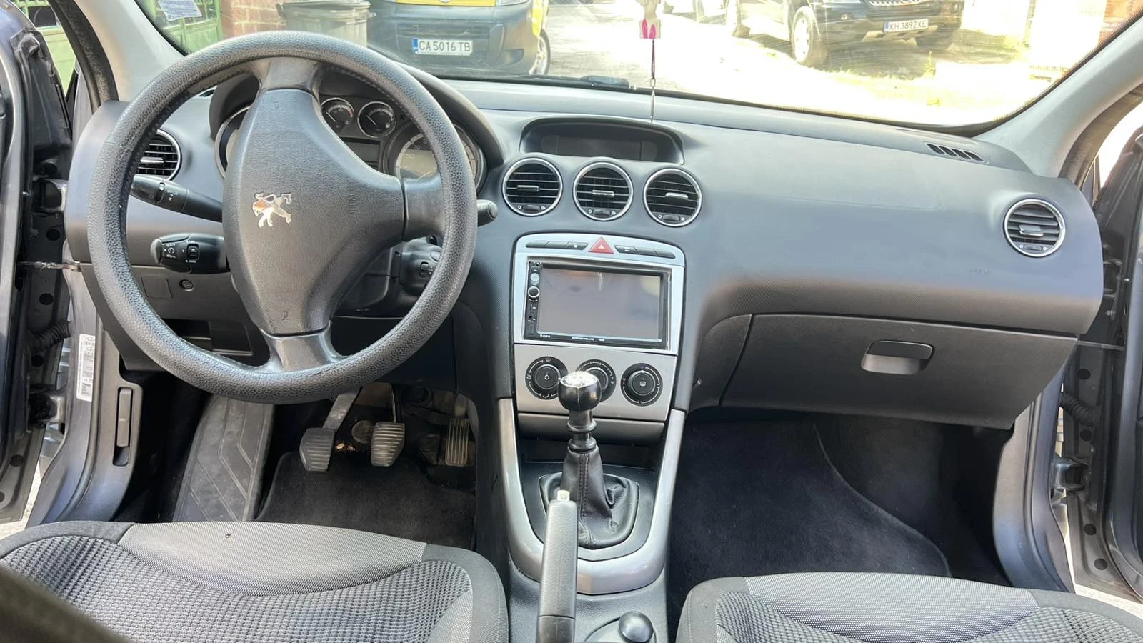 Peugeot 308 1.6hdi, снимка 7 - Автомобили и джипове - 56152598