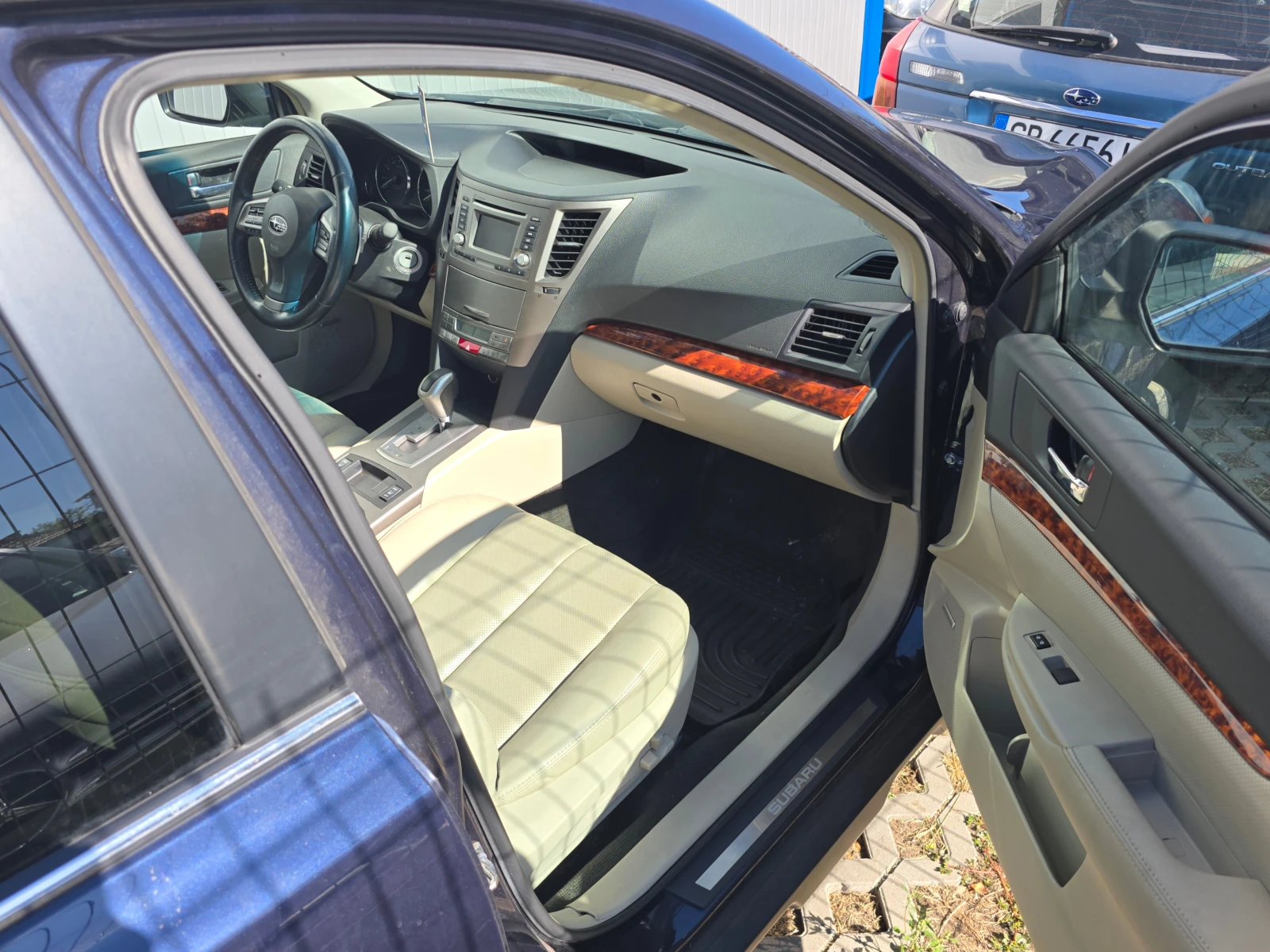 Subaru Outback 3.6R Limited, снимка 6 - Автомобили и джипове - 56325463