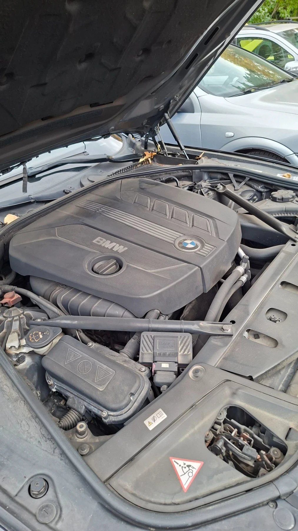 BMW 520 | Автоматик | 212 к.с. | Пано, снимка 13 - Автомобили и джипове - 56425977