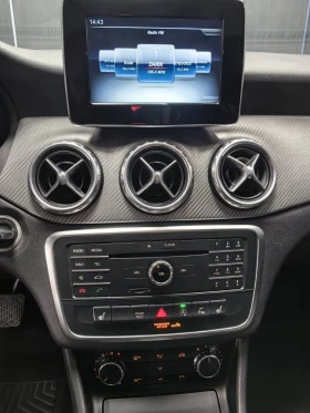 Mercedes-Benz GLA 220 2.2CDI* EURO6B* АВТОМАТ* SELECT DRIVE* ПОДГРЕВ* НА, снимка 9