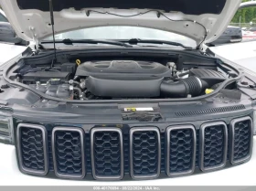 Jeep Grand cherokee 3.6L V-6 DOHC, VVT, 293HP 4X4 Drive - 50700 лв. - 38638850 | Car24.bg