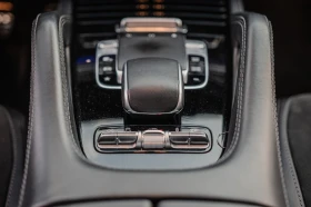 Обява за продажба на Mercedes-Benz GLE 53 4MATIC BITURBO->NIGHT->PERF EXHAUST>PANO-> ~ 127 000 лв. - изображение 11